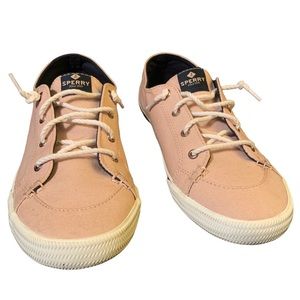 Sherry lady’s rose sneakers 91/2